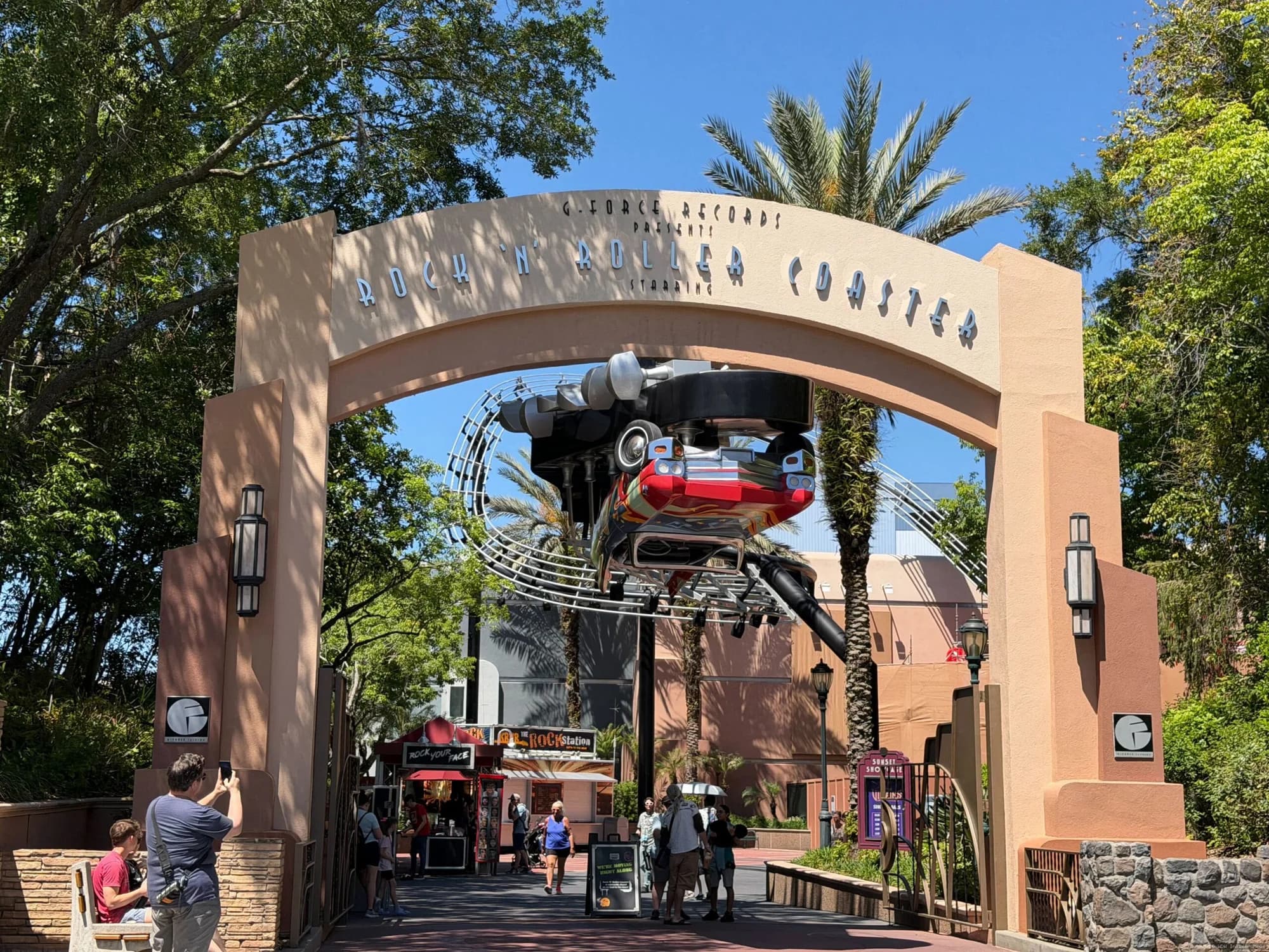 Rock Around the Shop Sign Removed, More Attraction Painting at Rock ‘n’ Roller Coaster