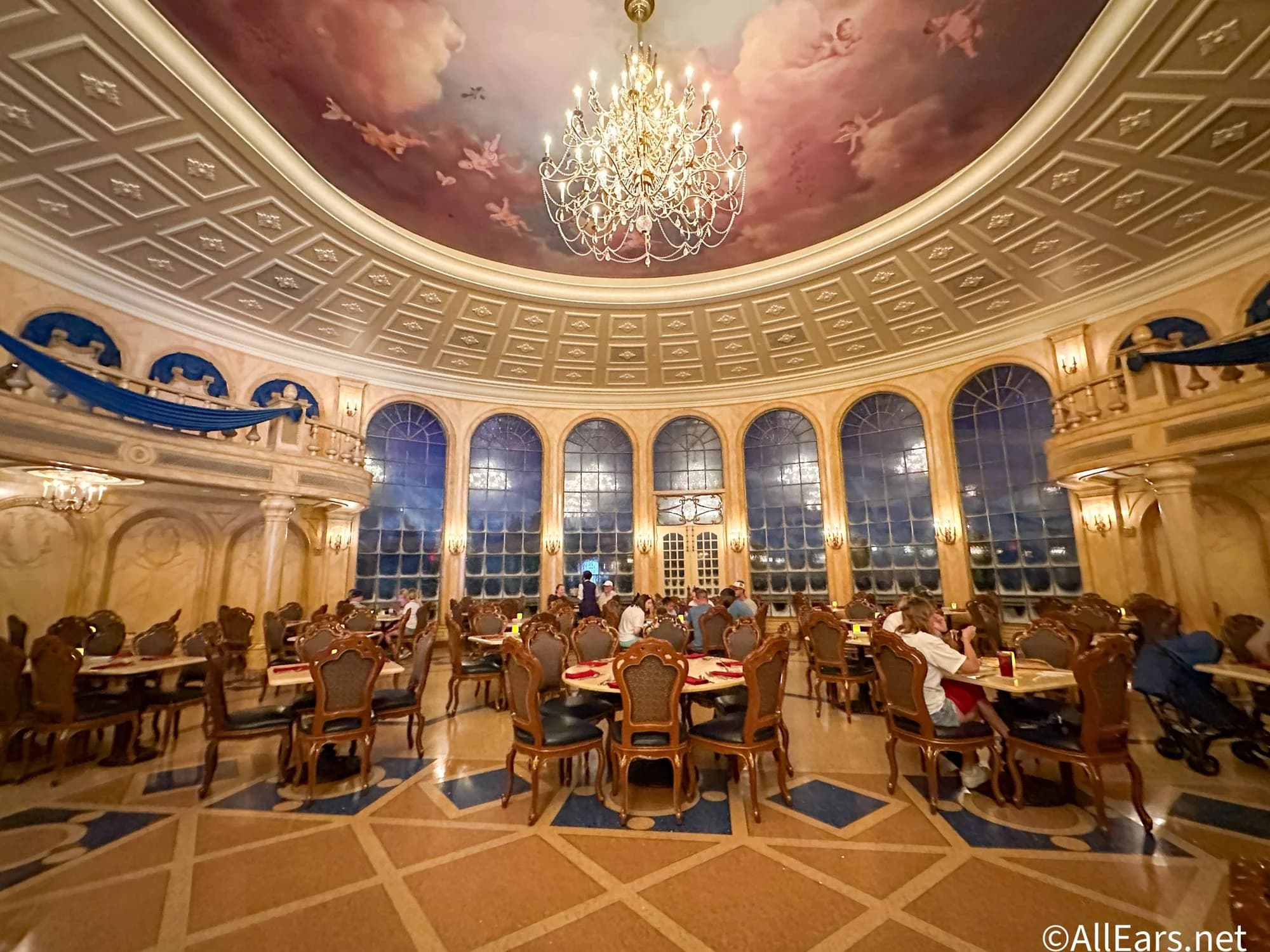 The Magic Kingdom Restaurant Hack You Need to Know BEFORE August